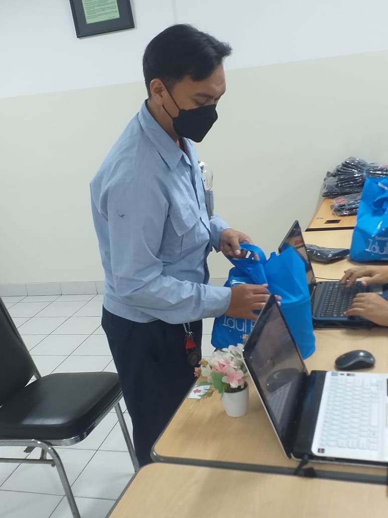 Parcel Idul Fitri 1443 H Bagian Dari Rasa Syukur dan Terimakasih Untuk Anggota PUK SPAMK FSPMI PT. YPMI