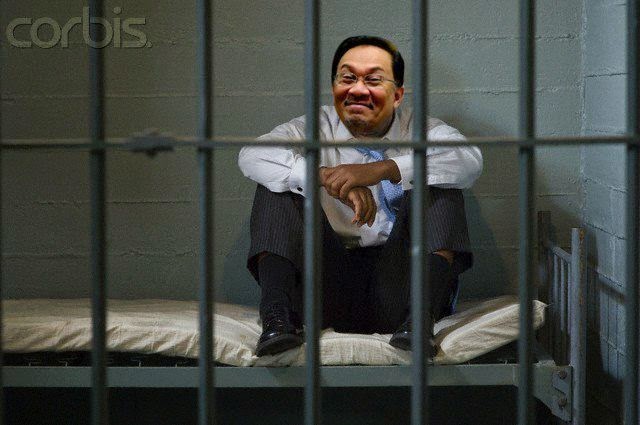 Anwar Ibrahim, Dulu Di Penjara Karena Tuduhan Sodomi, Kini Perdana Menteri