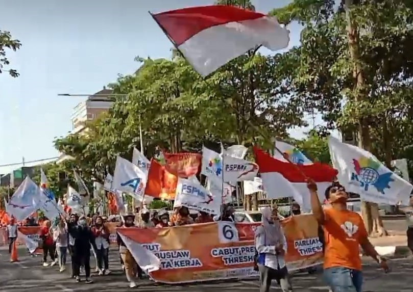 Rangkaian Aksi Bergelombang, Partai Buruh Bersama Elemen Serikat Buruh ...