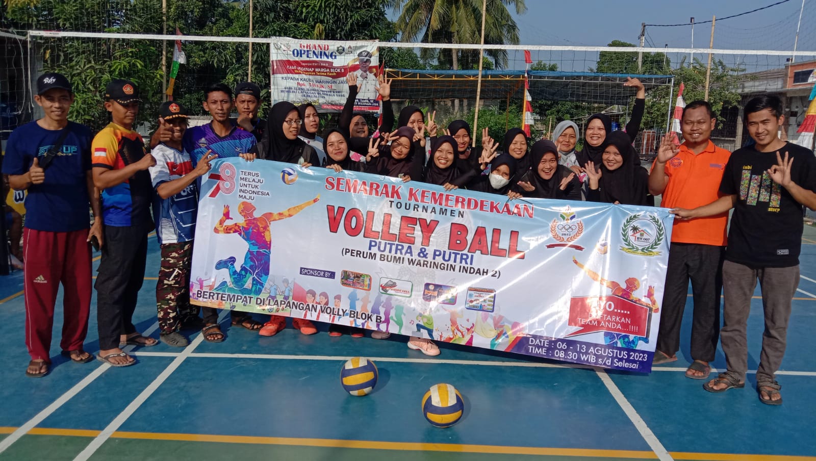 300 Porsi Bakso dari Edi Wahyono Meriahkan Final Tournamen Volly Putri Perumahan BWI 2