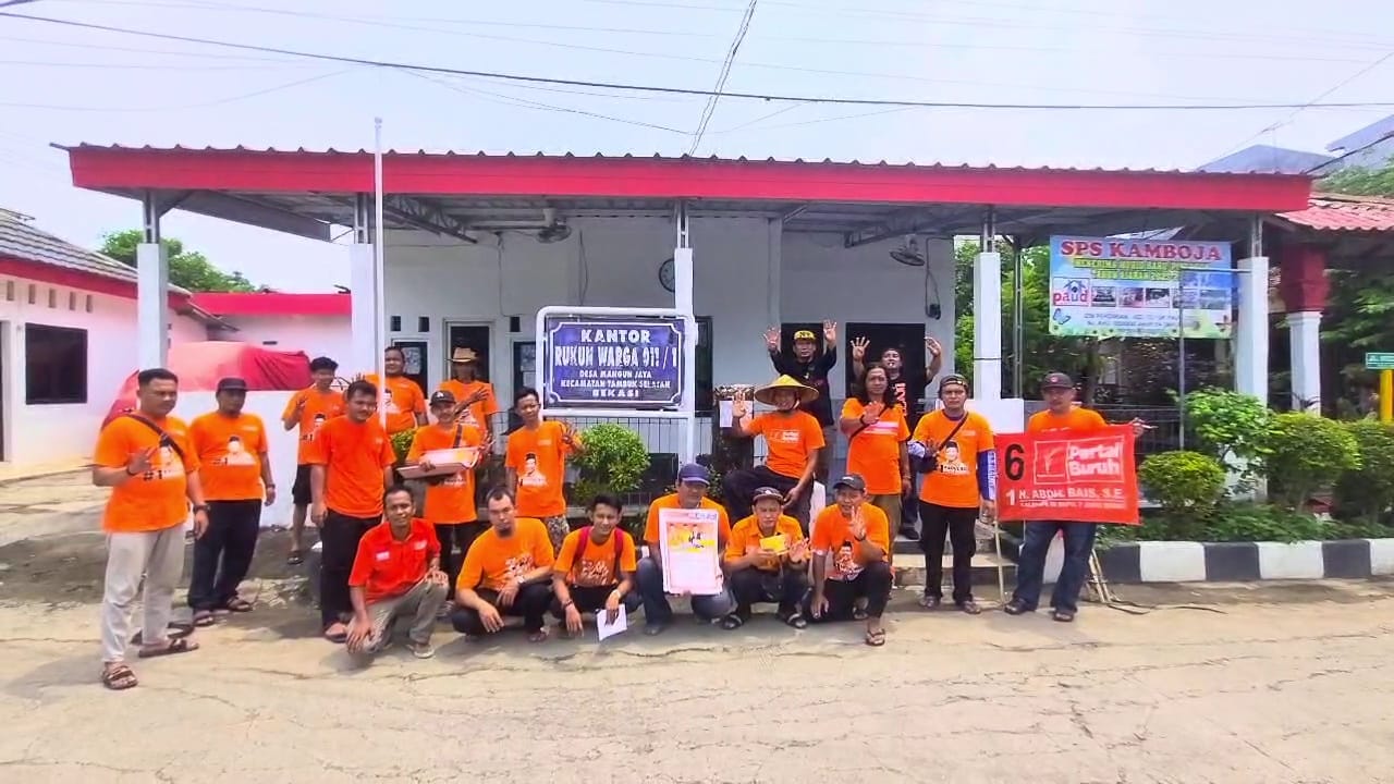 Melalui Sasatu, Relawan Partai Buruh Mangun Jaya Menyapa Warga