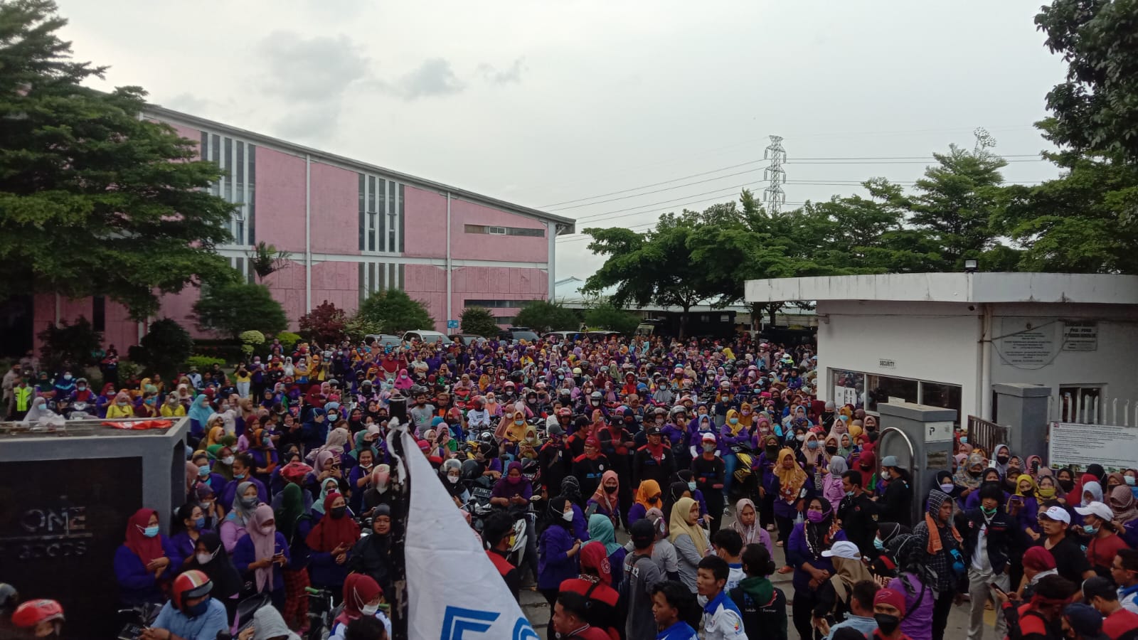 Stop Workplace Bullying, FSPMI Subang Kembali Gelar Demonstrasi di PT. Pungkook Selama 2 Hari