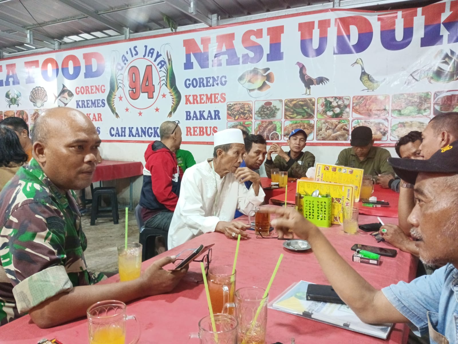 Panitia Pemilihan Ketua DKM Masjid Jami’ Al Maunah RW 08 Asri Pratama Sampaikan Laporan
