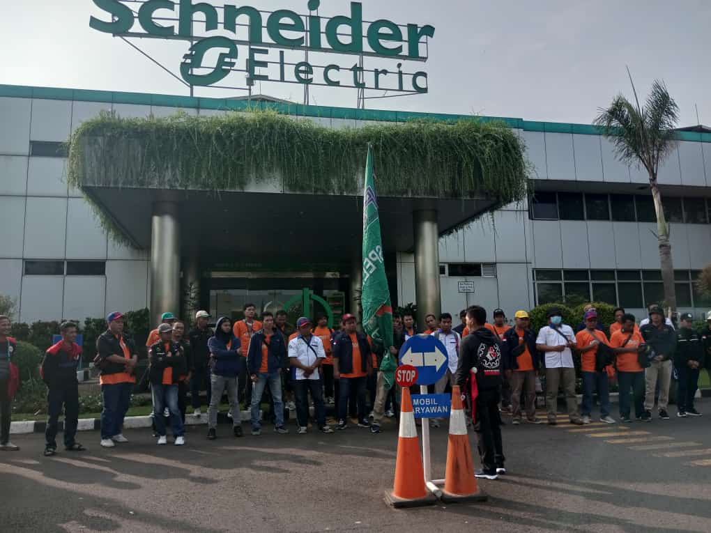 Peringatan May Day 2024, PUK Schneider Electric Indonesian Ikuti Aksi di Jakarta