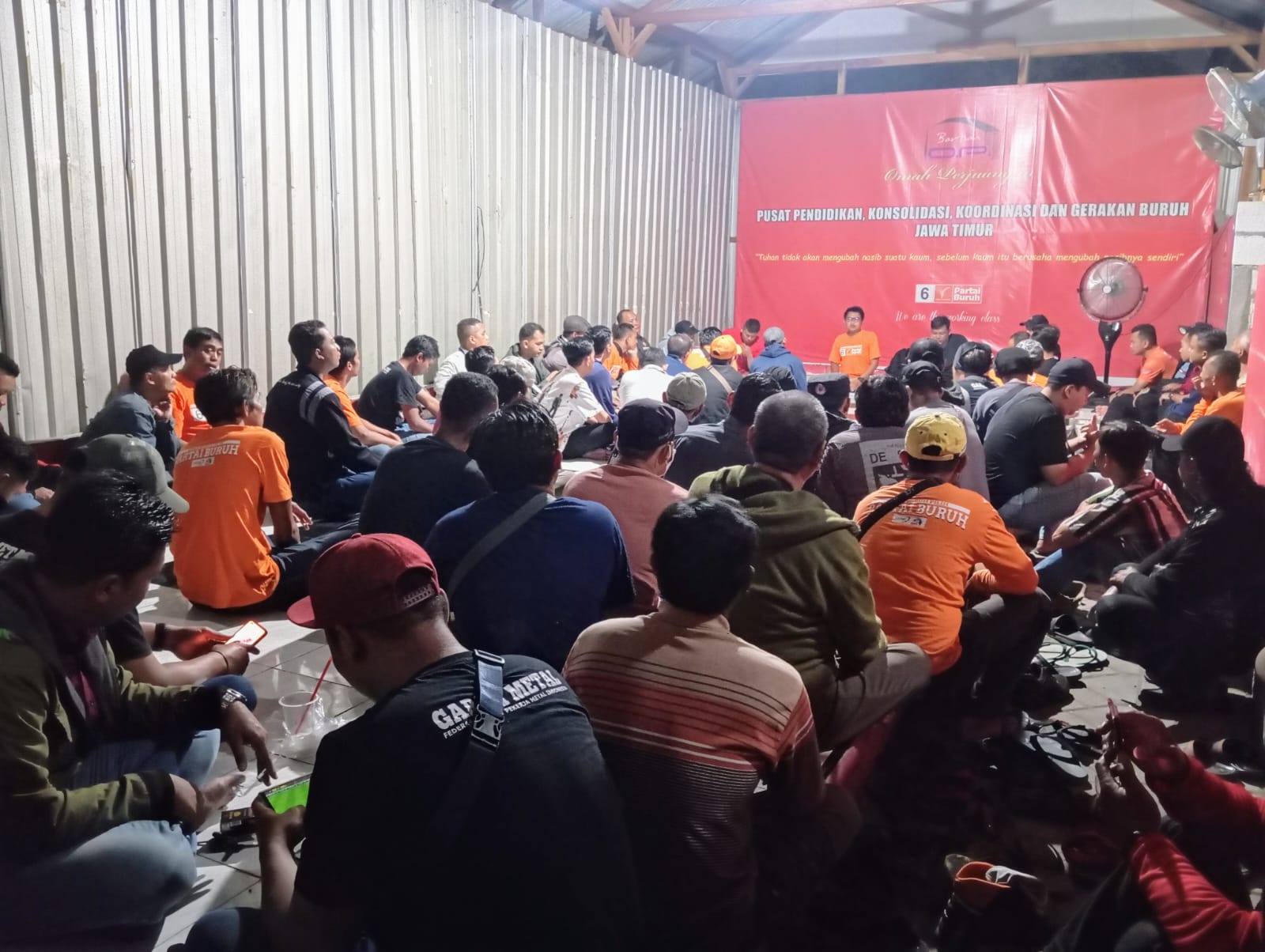 Ketua KC FSPMI Surabaya, Doni Aryanto, Tekankan Pentingnya Solidaritas dalam Membangun Gerakan