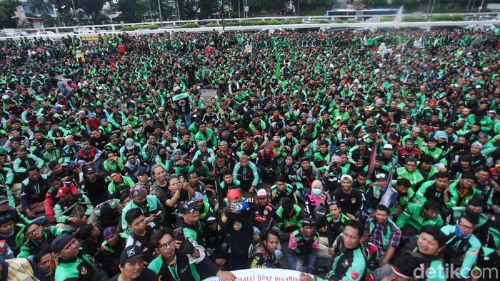 Tuntutan Ojol dan Kurir Harus Didengar