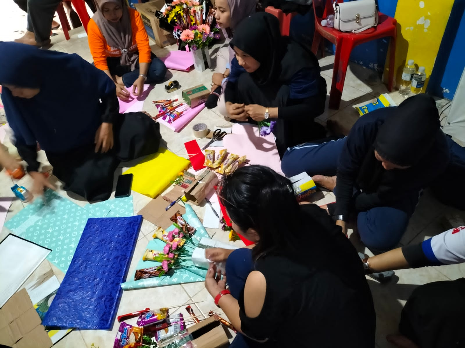 Pelatihan Buket Bunga PUK Sanwa Engineering Batam