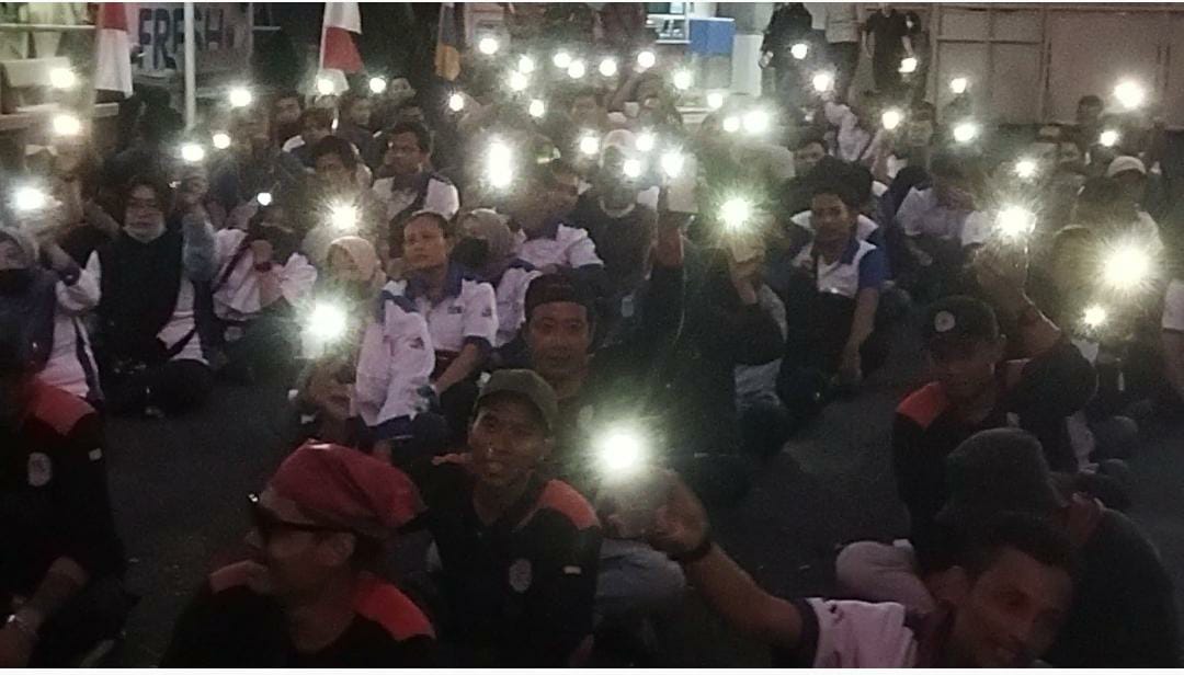 Aksi Massa FSPMI di Sidoarjo Terus Berlanjut, Sholawat Busyro Menggema