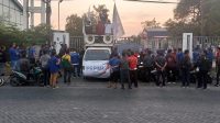 Aksi Solidaritas FSPMI Sidoarjo: Membela Hak Pekerja yang Di-PHK Sepihak