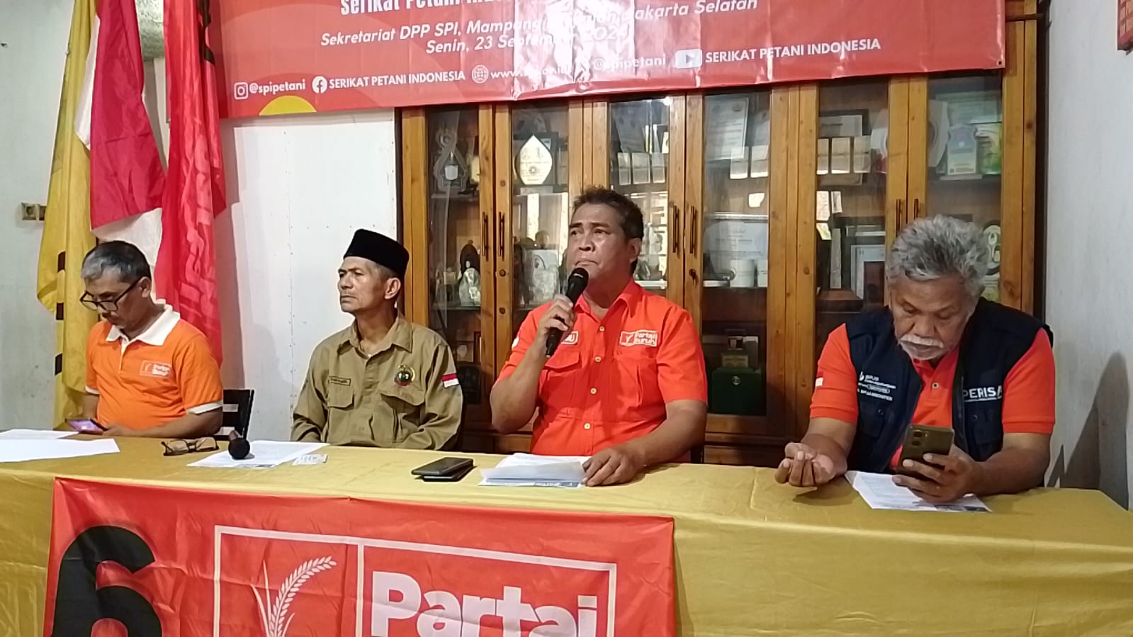 Reforma Agraria Dimanipulasi, Langgar Konstitusi