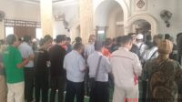 Ratusan Buruh Hadiri Salat Jenazah Almarhum H. Machmud Syam di Masjid Nurul Huda