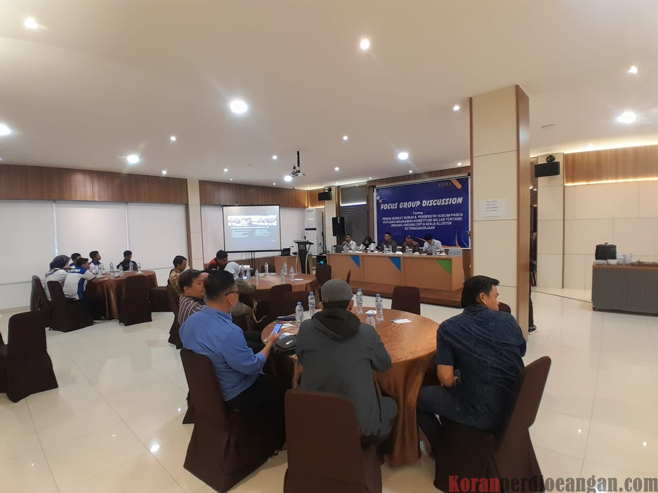 Focus Group Discussion Buruh Kota Makassar