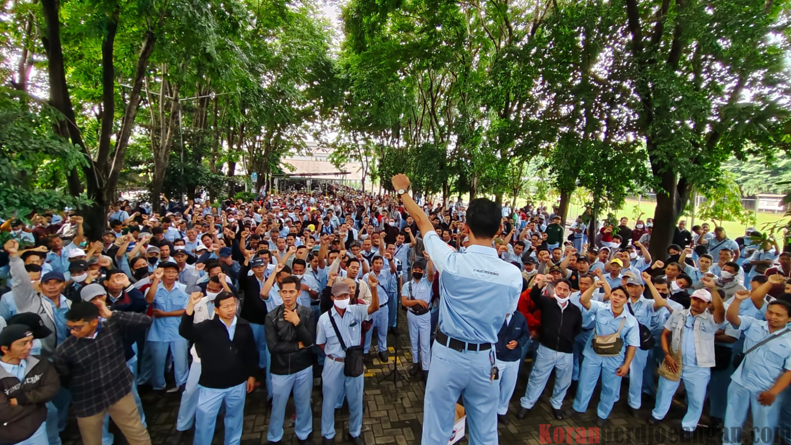 Ini Dua Hal yang Disuarakan Dalam Rapat Akbar FSPMI Parin