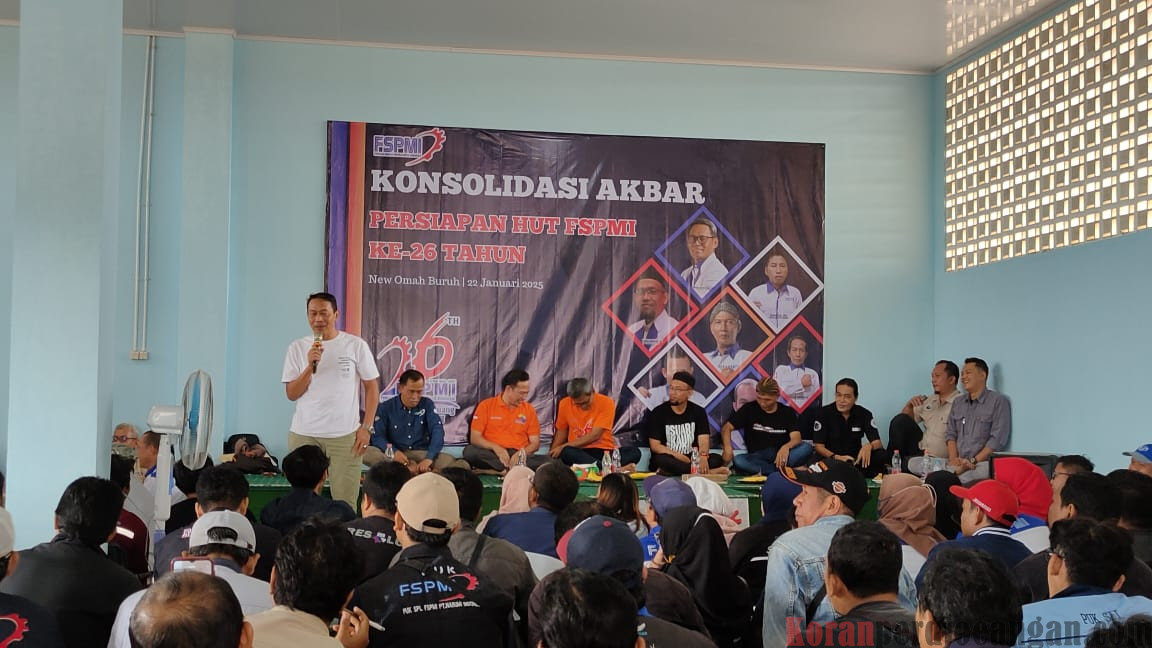 Hadiri Konsolidasi Akbar FSPMI Bekasi, Ketua Umum PP SPAMK Ajak Anggota Buktikan Solidaritas