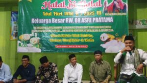 Halal Bihalal dan Santunan Anak Yatim RW 08 Asri Pratama